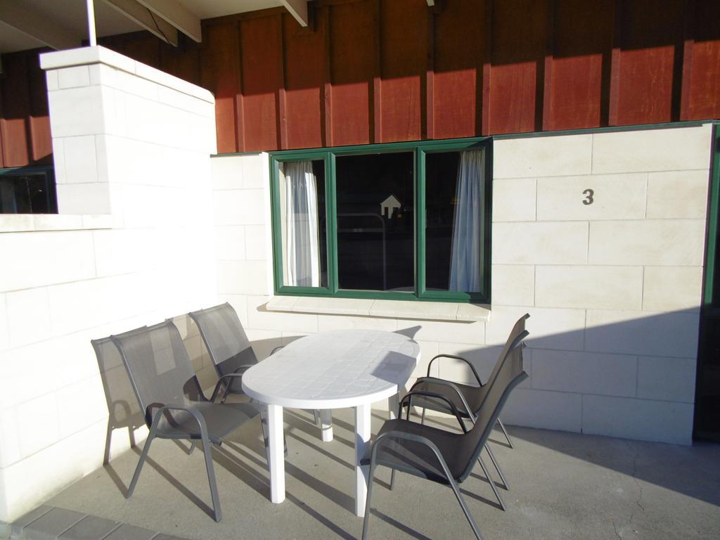 Oamaru Top 10 Holiday Park Esterno foto