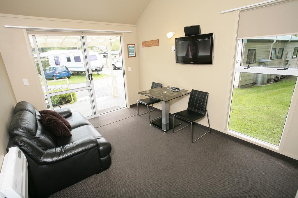Oamaru Top 10 Holiday Park Esterno foto
