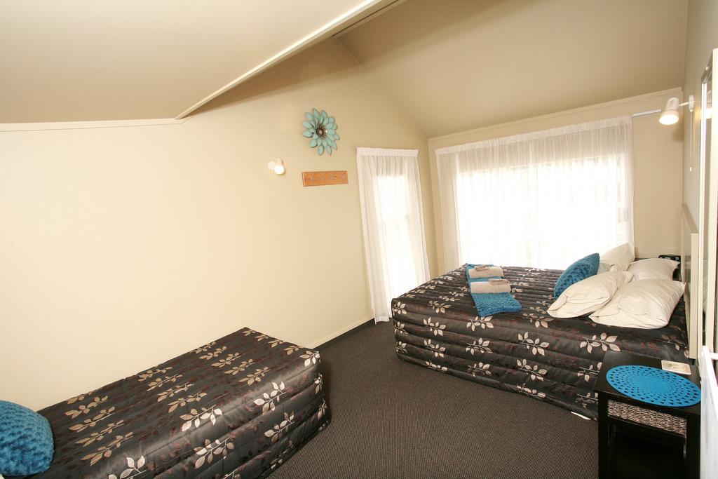 Oamaru Top 10 Holiday Park Esterno foto