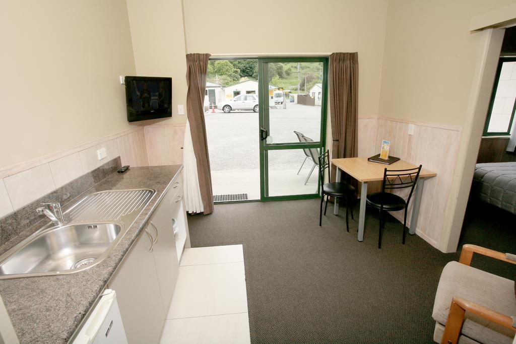 Oamaru Top 10 Holiday Park Esterno foto