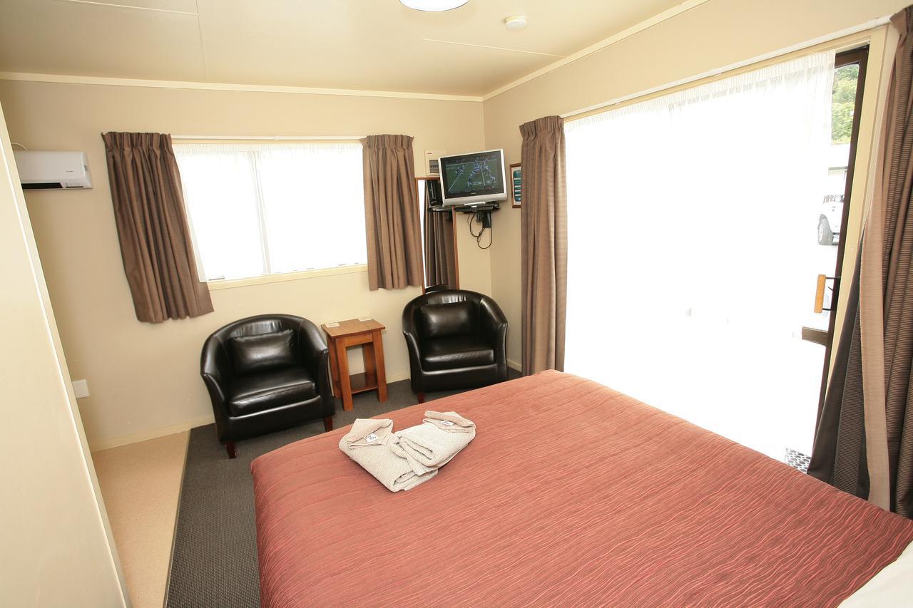 Oamaru Top 10 Holiday Park Esterno foto
